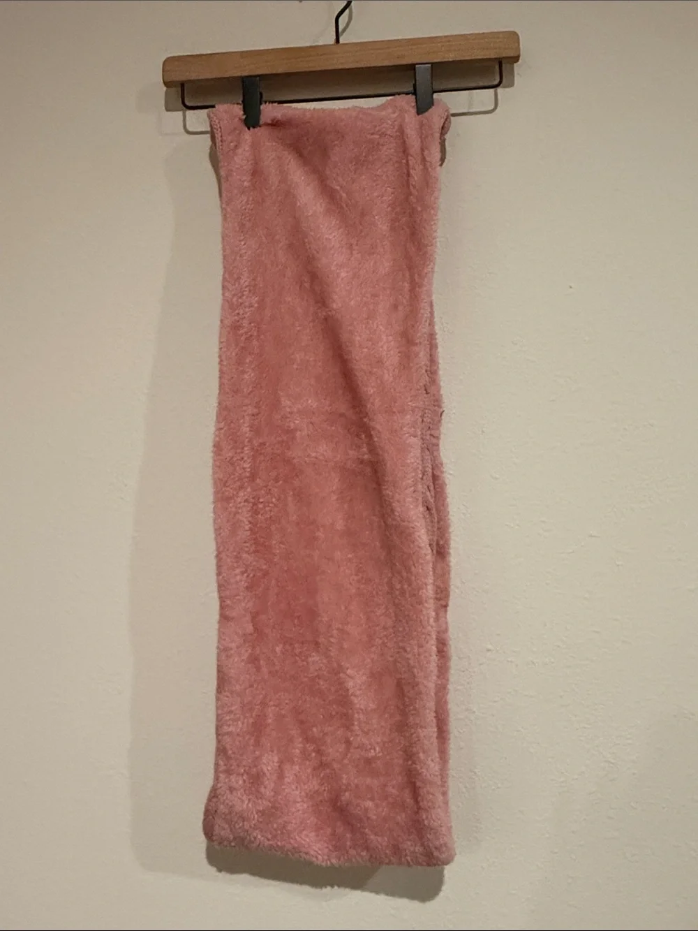 UGG Dusty Rose Cable Knit Neck Warmer